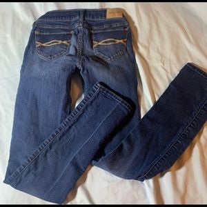 ⭐️Abercrombie kids Skinny Jeans